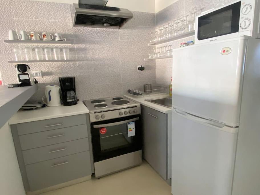 2BDR Boutique Full Apt in Plaka  Athen Exterior foto